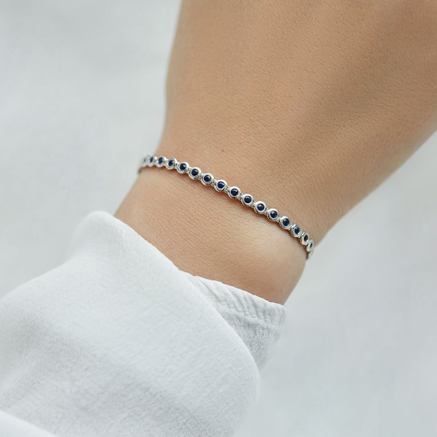 QA Arctic Rainfall Sapphire Bracelet