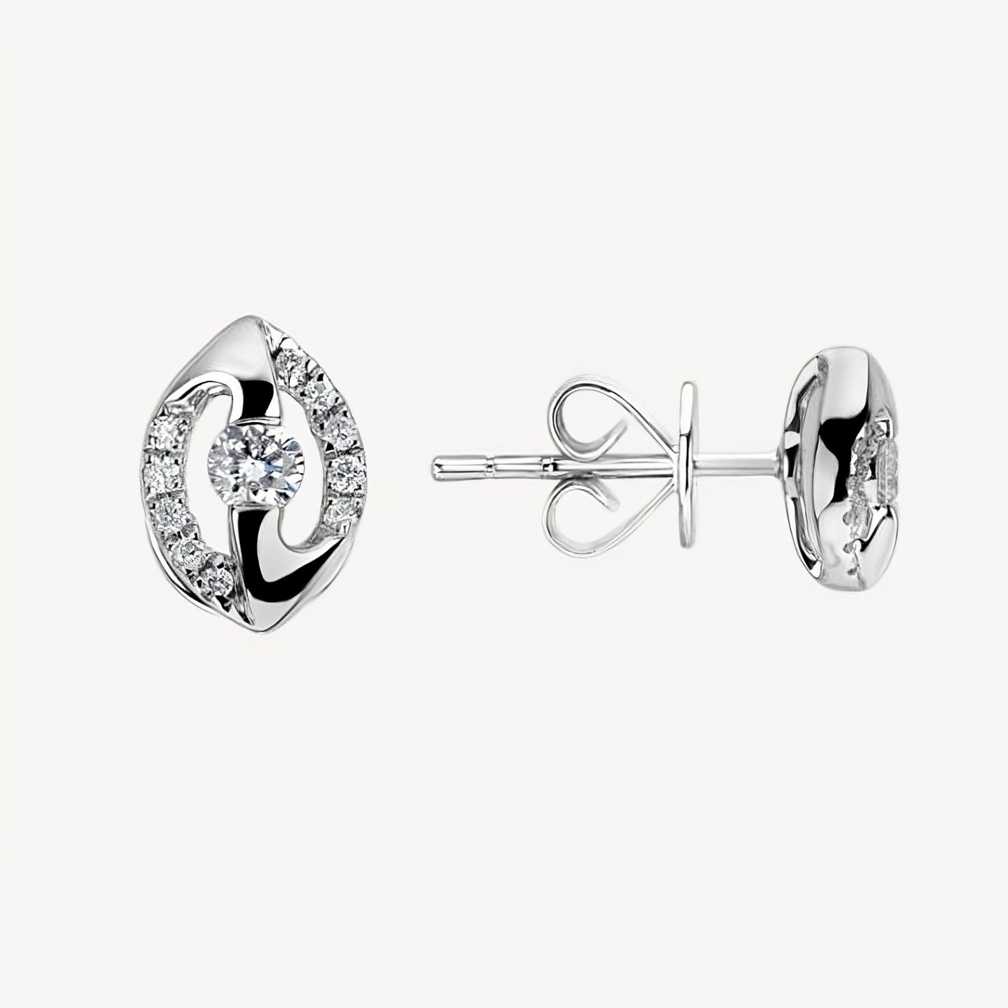 QA Charming Eyes Diamond Earrings