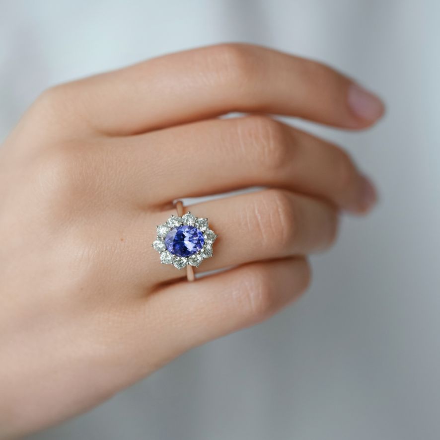 QA Heaven's Glare Ring with Diamonds and Tanzanites